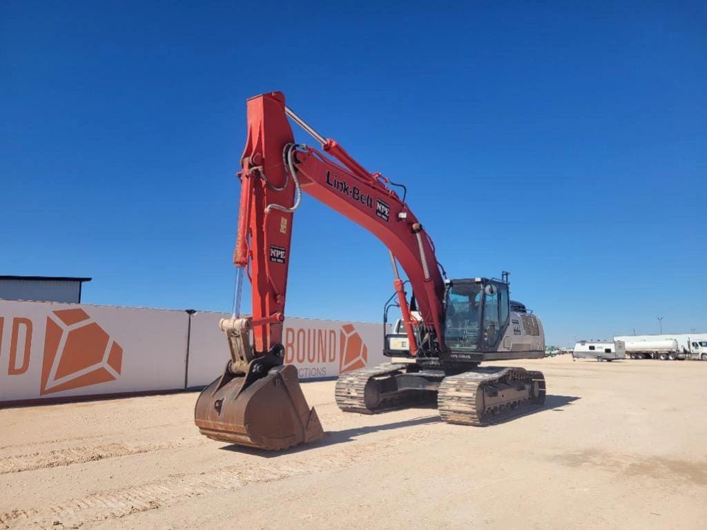 2017 Link-Belt 350 X4 Equipment Image0