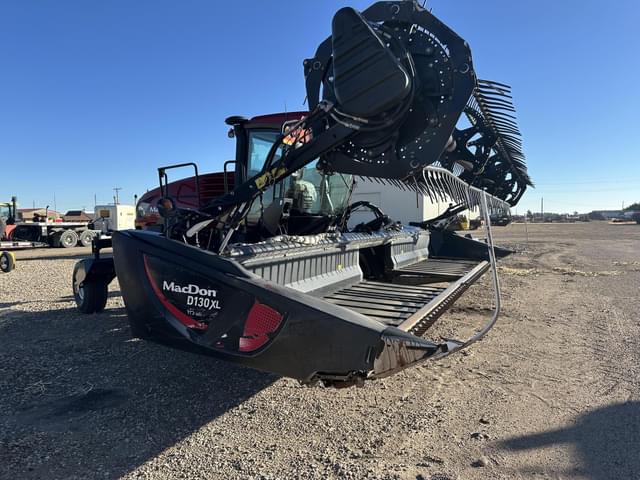 Image of MacDon D130XL equipment image 2