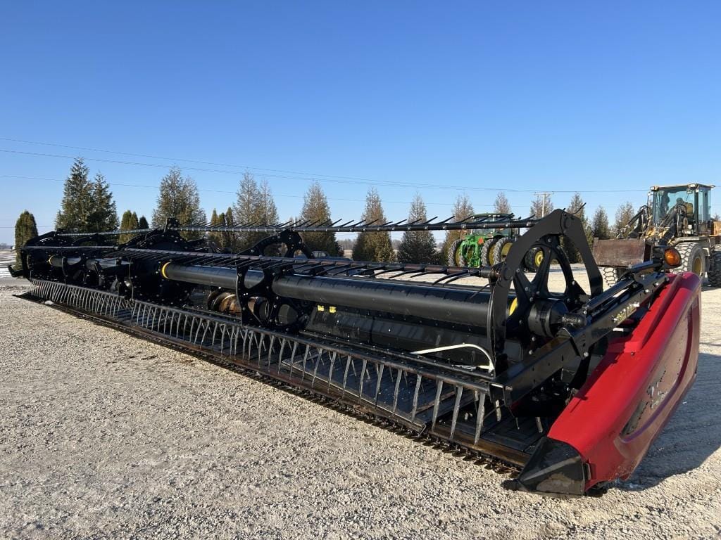 Main image MacDon FD75