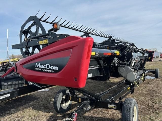 Image of MacDon FD75S equipment image 1