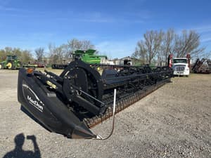 2017 MacDon FD75S Image