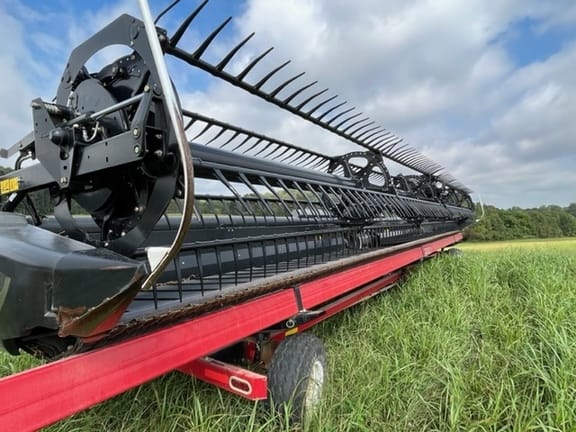 Main image MacDon FD75S