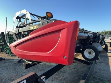 Main image MacDon FD75