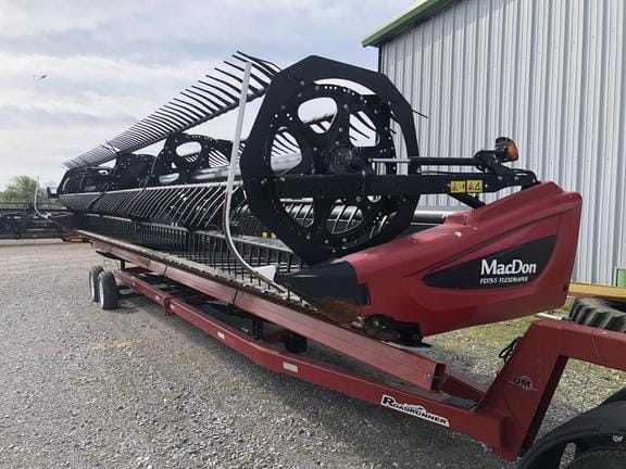 Main image MacDon FD75S