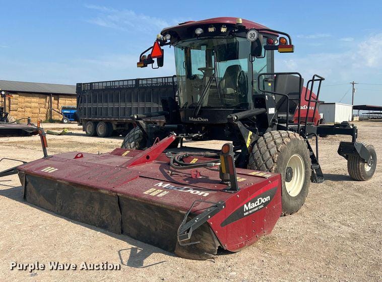 Main image MacDon M1240