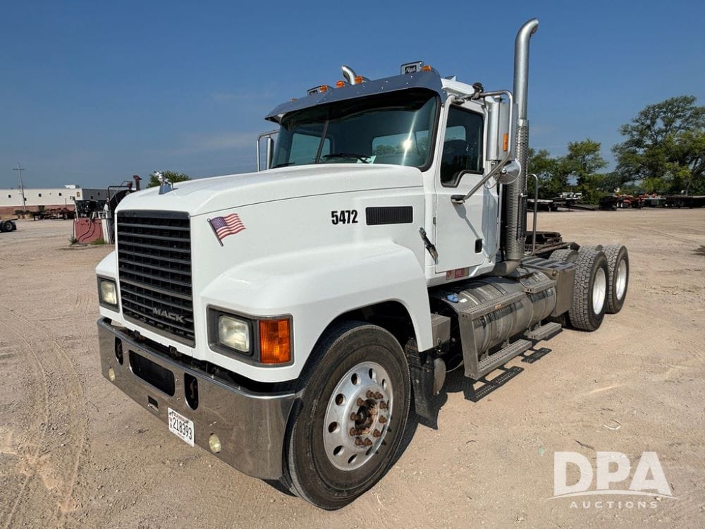2017 Mack CHU613 Equipment Image0