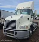 2017 Mack CXU613 Image