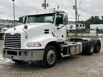 Main image Mack CXU613