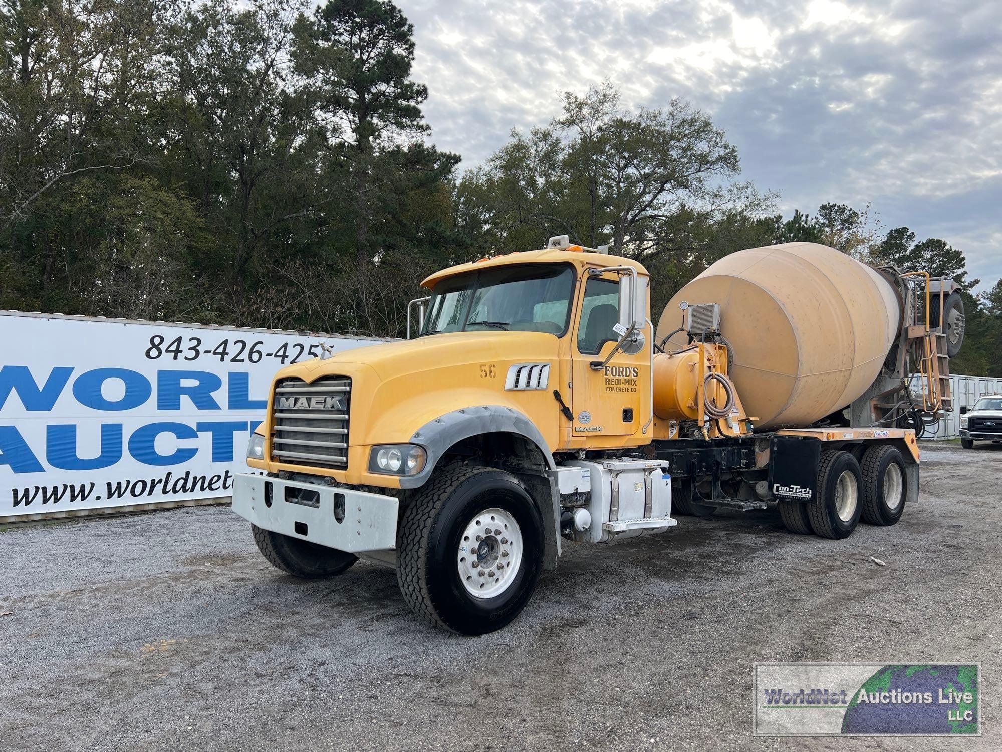 Main image Mack Granite GU713