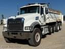 2017 Mack Granite GU713 Image