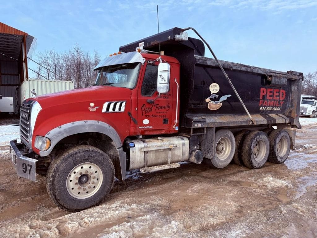 Image of Mack Granite GU713 Primary image