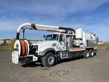 Main image Mack Granite GU713