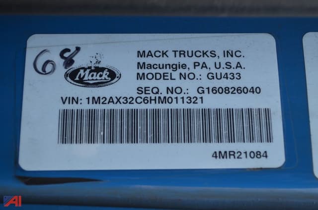 Image of Mack Granite equipment image 3