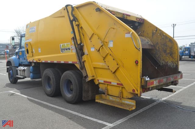 Image of Mack Granite equipment image 1