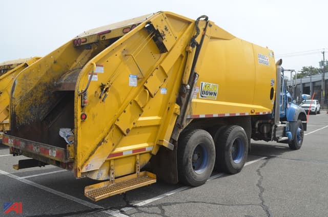 Image of Mack Granite equipment image 2