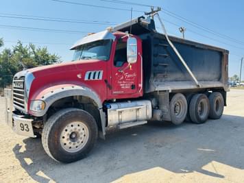 Main image Mack GU713