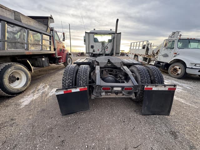 Image of Mack Pinnacle CXU613 equipment image 4