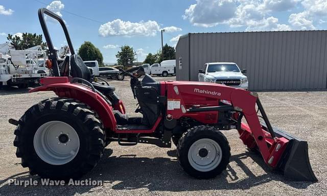 Image of Mahindra 1626 equipment image 3
