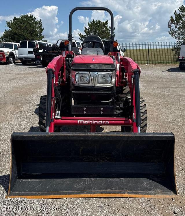 Image of Mahindra 1626 equipment image 1