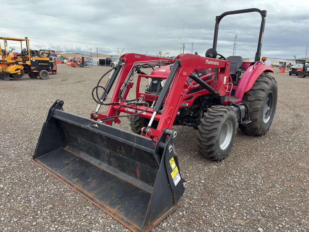 Image of Mahindra 2555 Primary image