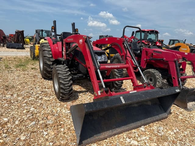 Image of Mahindra 3540 equipment image 2