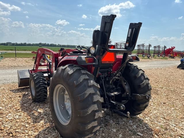 Image of Mahindra 3540 equipment image 4