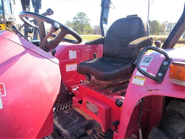 Image of Mahindra 5555 equipment image 3