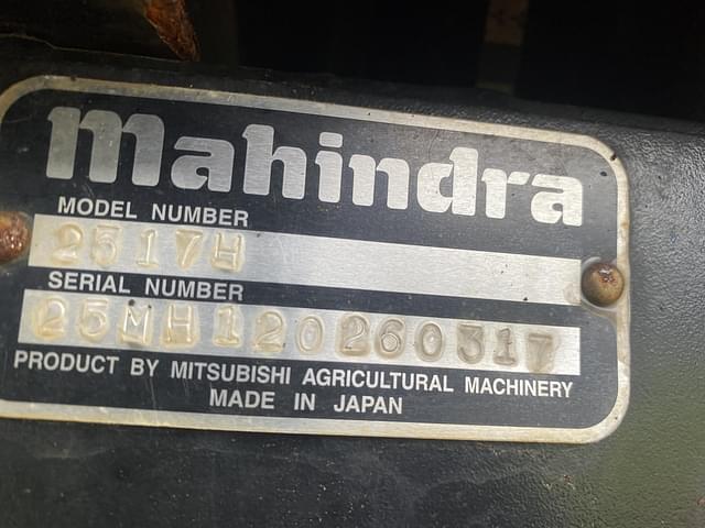 Image of Mahindra Max 25 HST equipment image 1