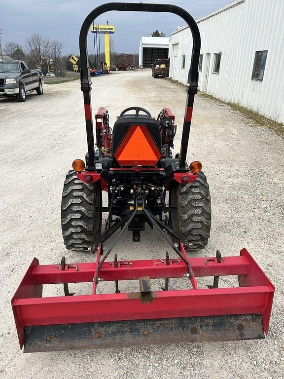 Image of Mahindra Max 26XL equipment image 2