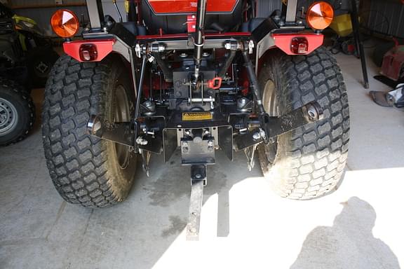 Image of Mahindra Max 26 equipment image 4