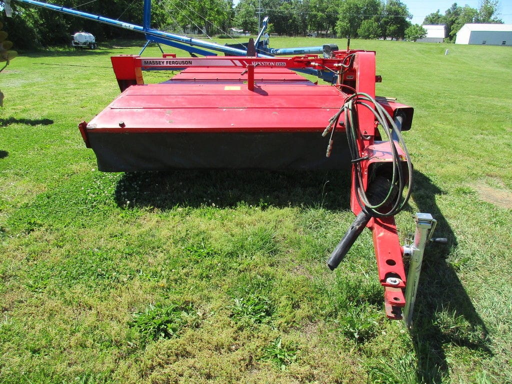 2017 Massey Ferguson 1359 Equipment Image0