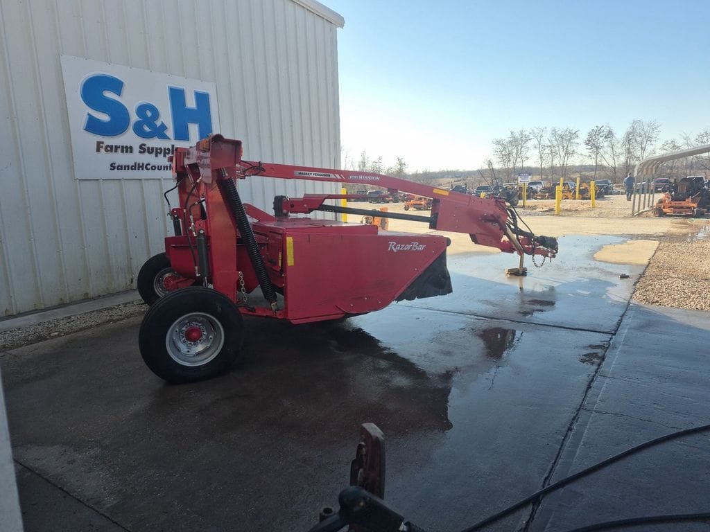 2017 Massey Ferguson 1363 Equipment Image0