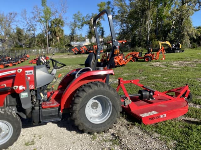 Image of Massey Ferguson 1726E equipment image 1
