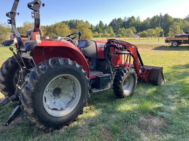 Image of Massey Ferguson 1736 equipment image 2