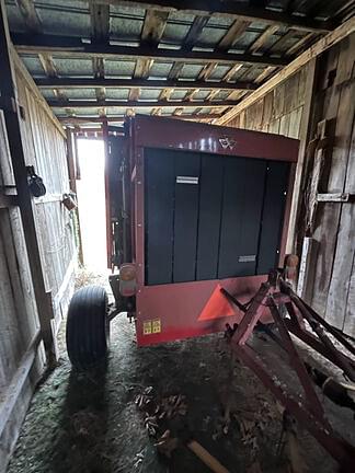 Image of Massey Ferguson 1745 equipment image 4