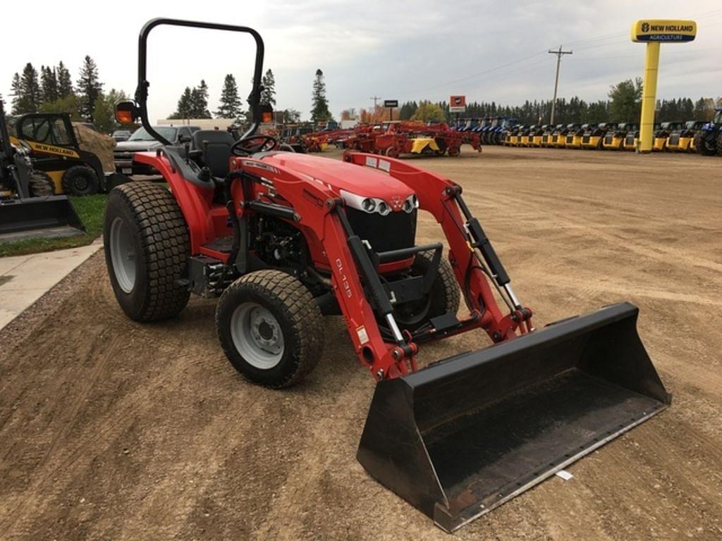 Image of Massey Ferguson 1758 Image 0