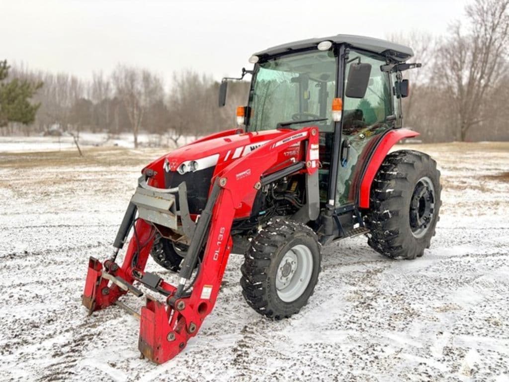 Image of Massey Ferguson 1758 Primary image