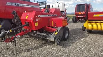 2017 Massey Ferguson 1840 Equipment Image0