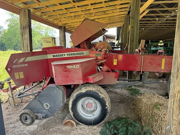 Image of Massey Ferguson 1840 equipment image 2