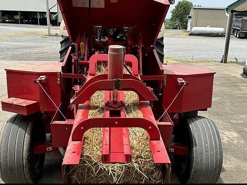 Image of Massey Ferguson 1840 equipment image 4