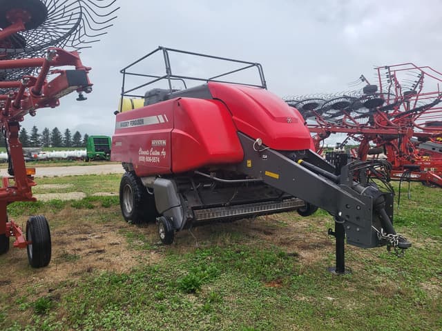 Image of Massey Ferguson 2250 equipment image 1