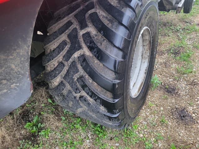 Image of Massey Ferguson 2250 equipment image 4