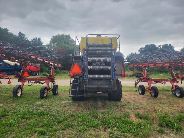 Image of Massey Ferguson 2250 equipment image 3