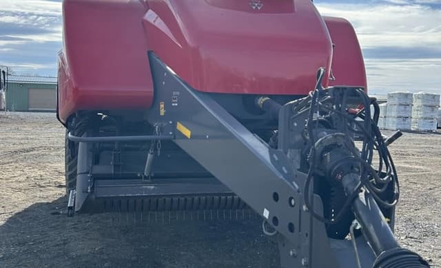 Image of Massey Ferguson 2270 equipment image 1