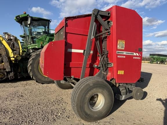 Image of Massey Ferguson 2956A equipment image 3