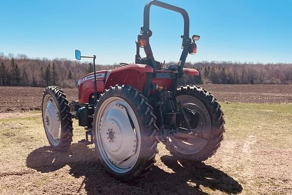 Image of Massey Ferguson 4610M equipment image 4