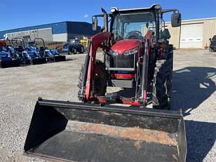 Main image Massey Ferguson 4710 1