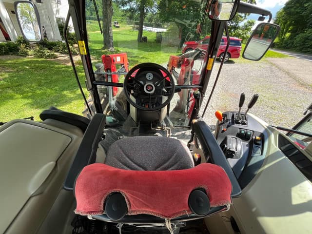 Image of Massey Ferguson 4710 equipment image 4