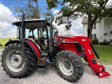 Main image Massey Ferguson 4710