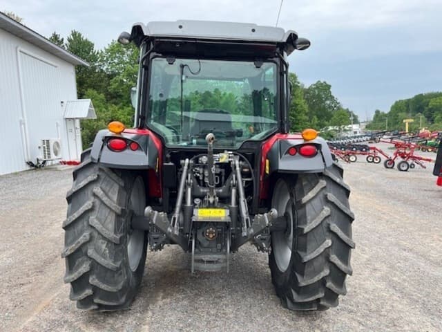 Image of Massey Ferguson 4710 equipment image 3